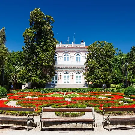 Sea And Retreat - Happy * Abbazia